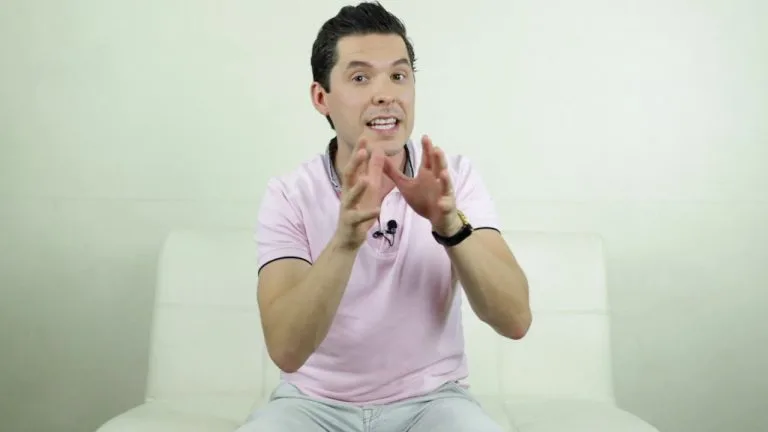 Porque un hombre es tímido con una mujer?